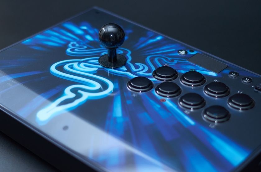 Razer Panthera Evo アーケード | hartwellspremium.com