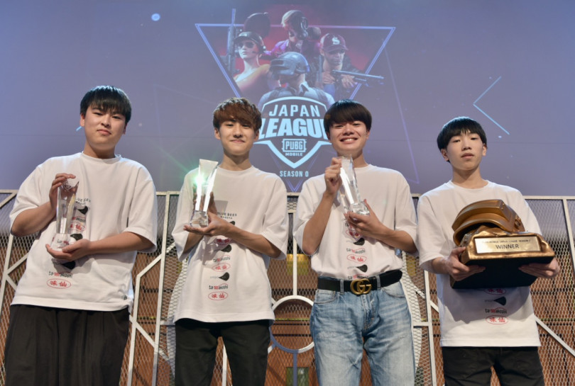 「最後まで逃げずに突き放す気持ちでいきました」【「PUBG MOBILE JAPAN LEAGUE SEASON 0」王者 BLUE BEESインタビュー】